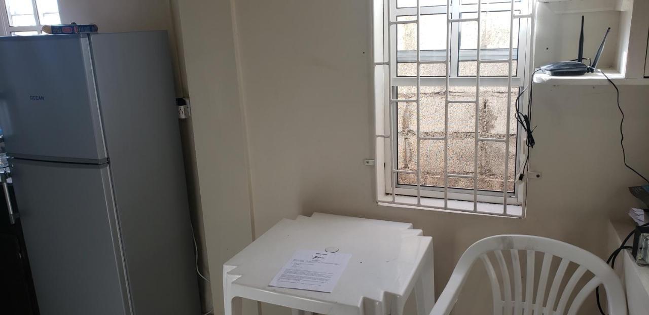 Roseau Hostel & Beach Front Property 外观 照片